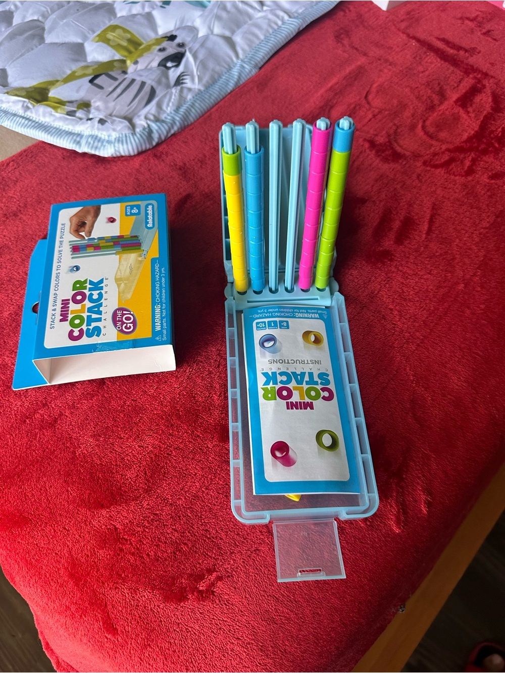 Mini Color Stack Challenge - Travel Puzzle Game - Picture 3 of 4